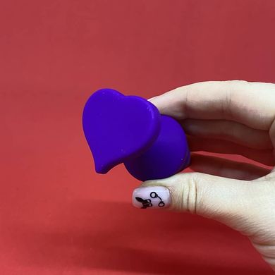 Анальная пробка CHISA Luv Heart Plug-purple - фото