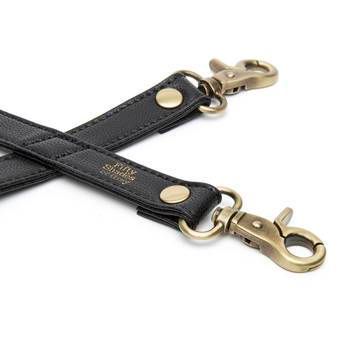 Хрестовина Fifty Shades of Grey Bound to You Faux Leather Hogtie - фото