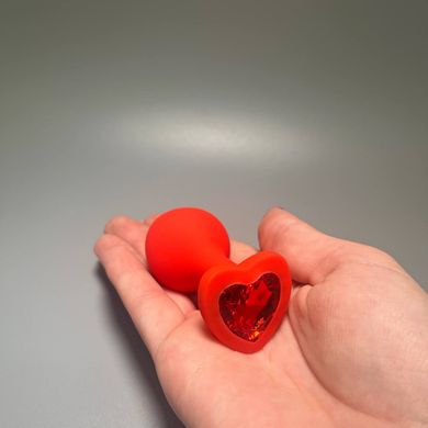 Анальная пробка с кристаллом Loveshop Red Silicone Heart (3,5 см) - фото