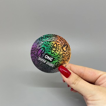 Презерватив точечный ONE Super Studs (1 шт) - фото