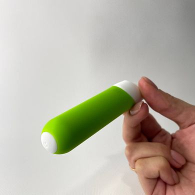 Satisfyer Ultra Power Bullet 7 Green мінівібратор з гнучким язичком - фото